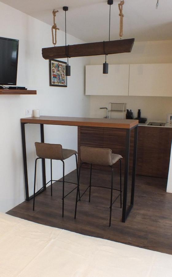Little L Apartments Dorcol Belgrade Exterior photo